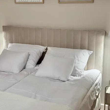 Cashmere Centrum Parking Czysta 4 아파트